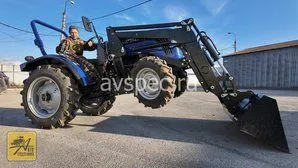 Трактор Lovol TE 354 HT с фронтальным погрузчиком 